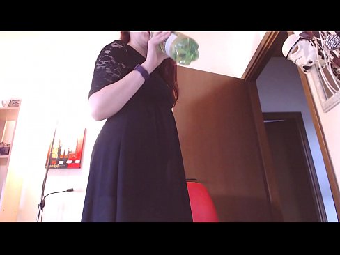 ❤️ Pokorni rob koji voli prljave i sočne gaćice prisiljen je masturbirati nakon što pogleda ovaj video! Domaći porno na hr.sexvideosex.top ❤